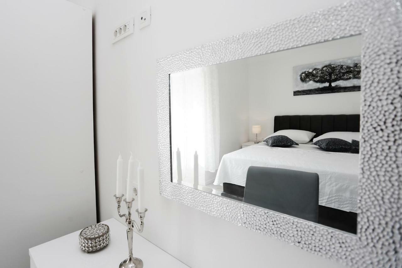 Apartman Marinela Split Bagian luar foto